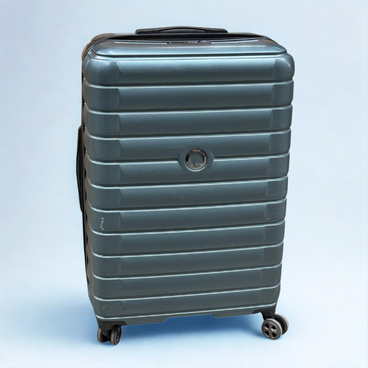 Delsey Paris Shadow 1‑Piece Carry-On Hardside Spinner Luggage – Green