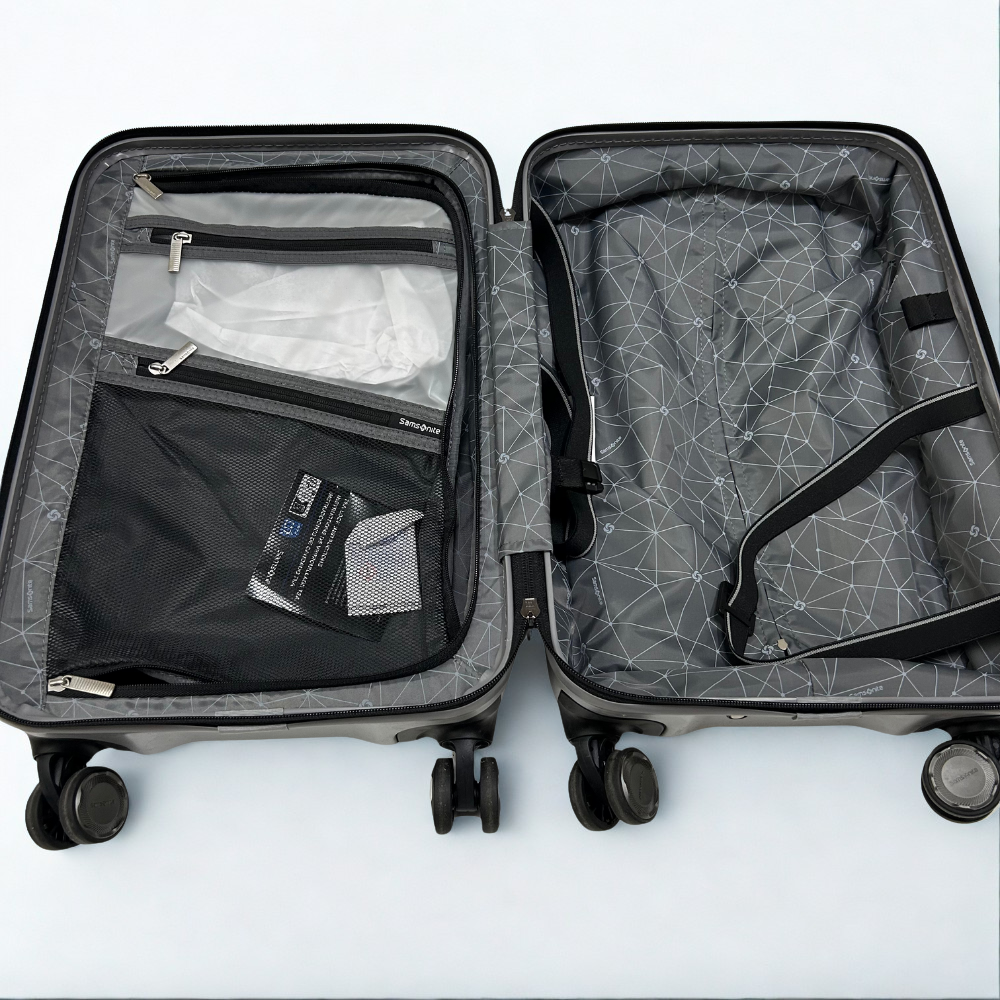 Samsonite Blackstone 2‑Piece Hardside Expandable Spinner Luggage Set – Silver