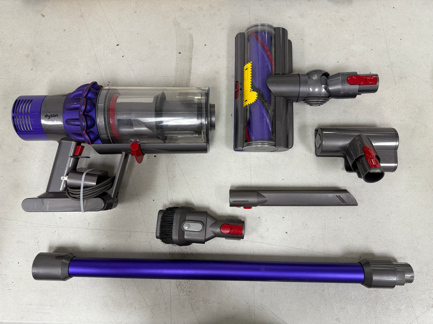 Dyson V10 Cordless Stick Vacuum Cleaner